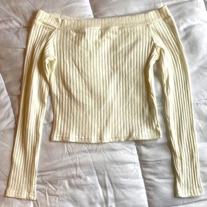 Off the should crop top